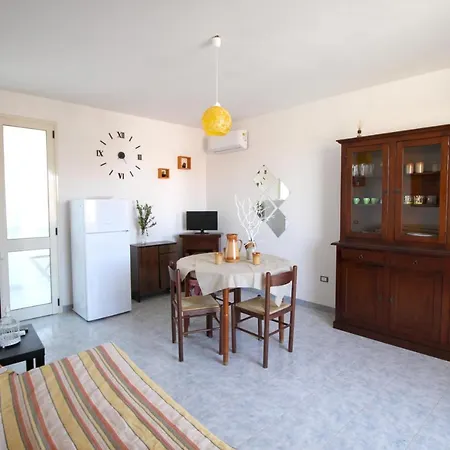 Holiday home Casa Graziano By Renthousesalento *